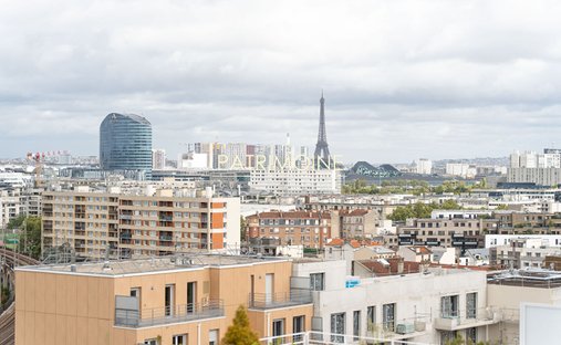 Apartment in Chemins des Vignes, Issy-les-Moulineaux, France 1