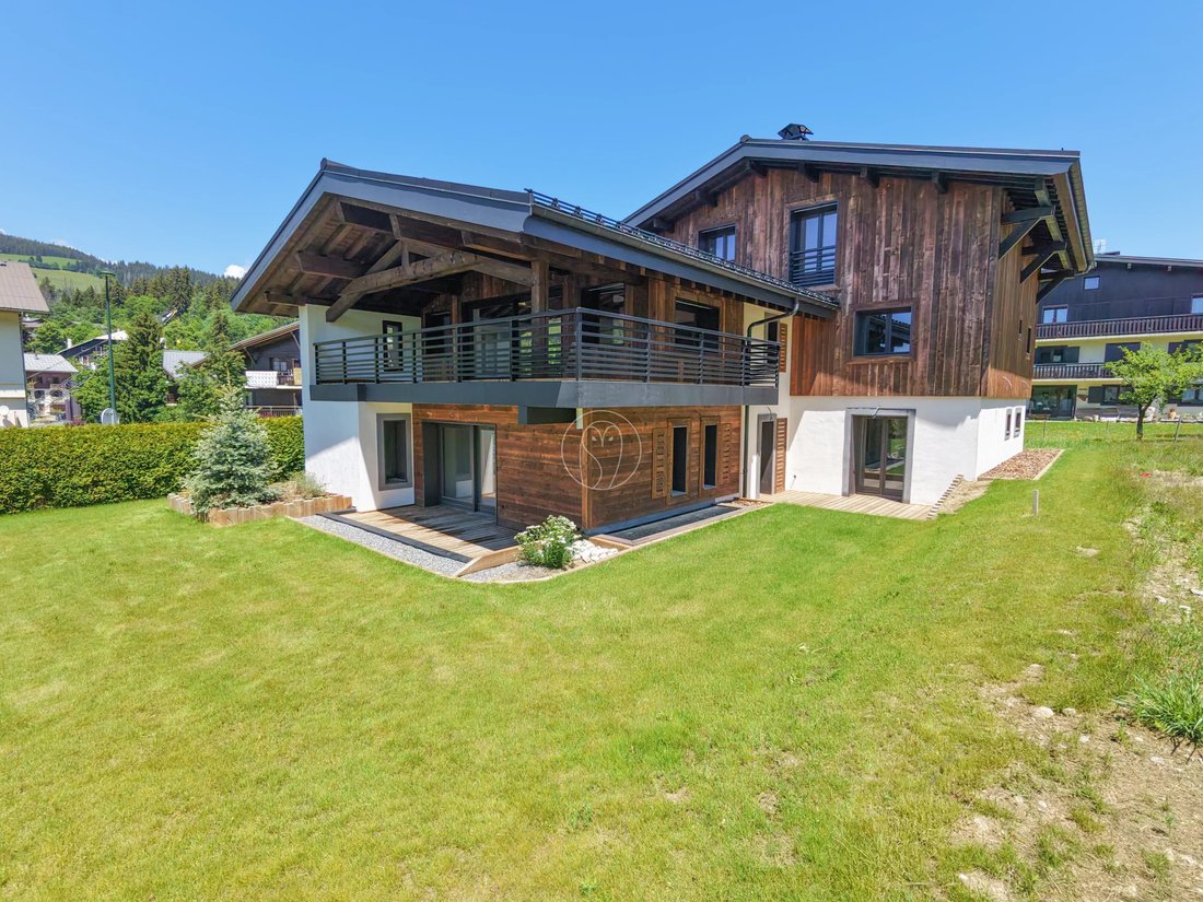 Chalet in Megève, Auvergne-Rhône-Alpes, France 1 - 18085153
