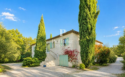 Villa in Comtale-Cente-Cours Mirabeau, Aix-en-Provence, France 1