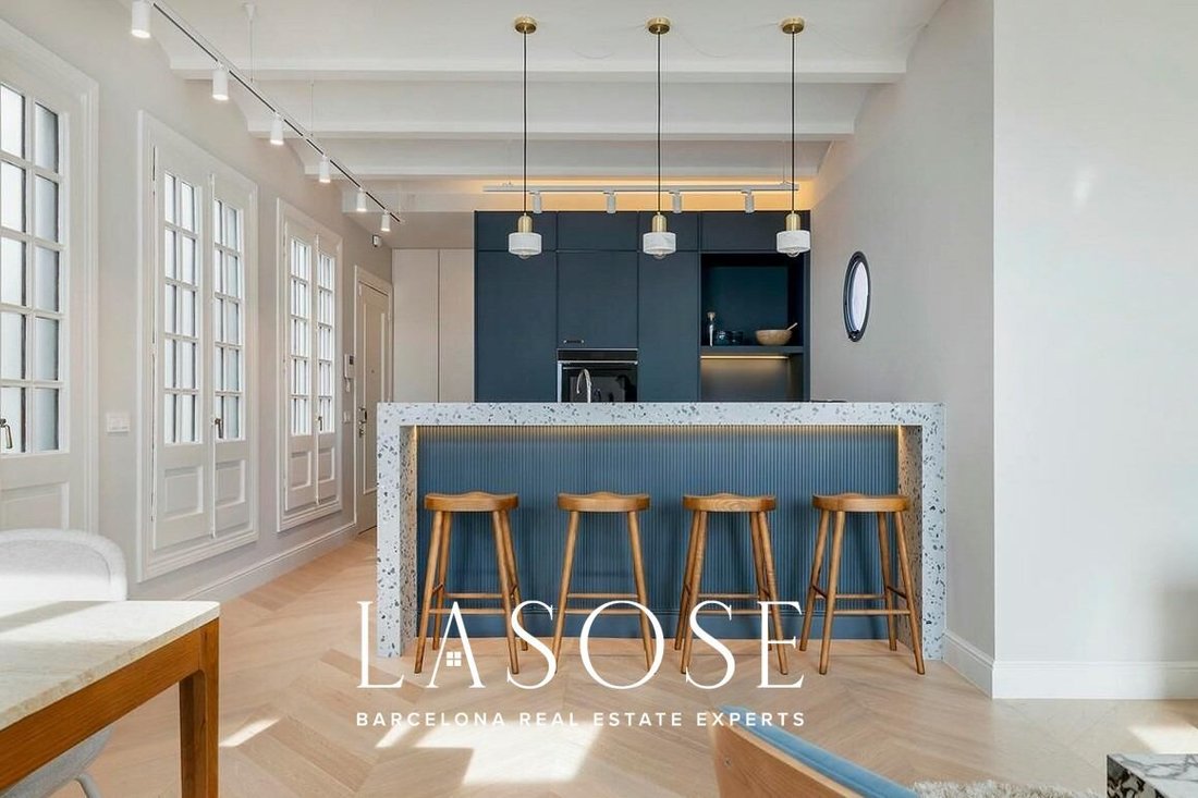 Apartment in Eixample, Barcelona, Spain 4 - 18320037