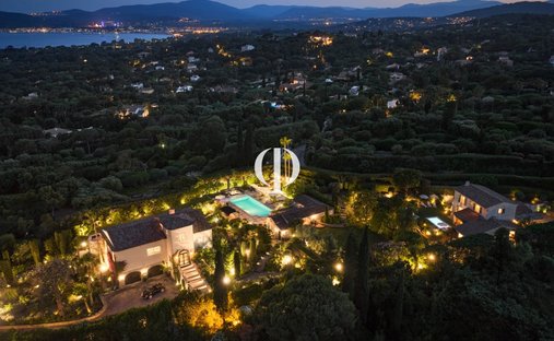Casa a Grimaud, Provenza-Alpi-Costa Azzurra, Francia 1