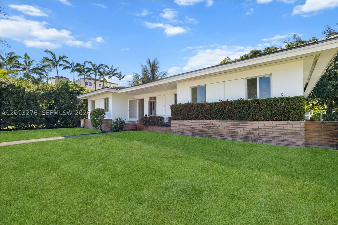 House in Miami, Florida, United States 1 - 17850678