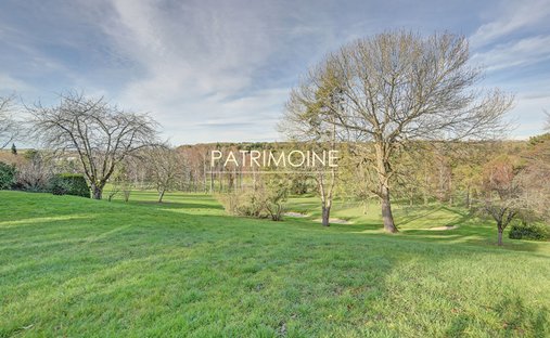 Villa in Sud, Saint-Nom-la-Bretèche, France 1