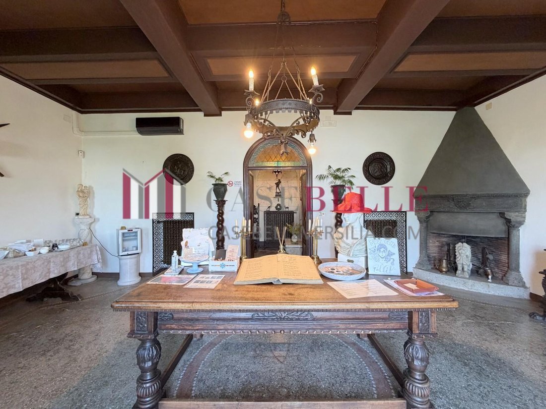 House in Camaiore, Tuscany, Italy 2 - 18321347