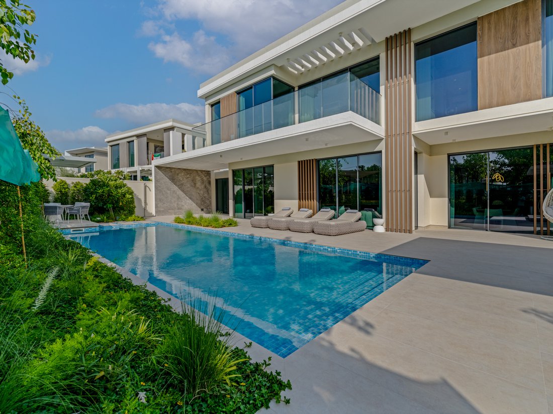 Villa in Tilal Al Ghaf, Dubai, United Arab Emirates 1 - 18318569