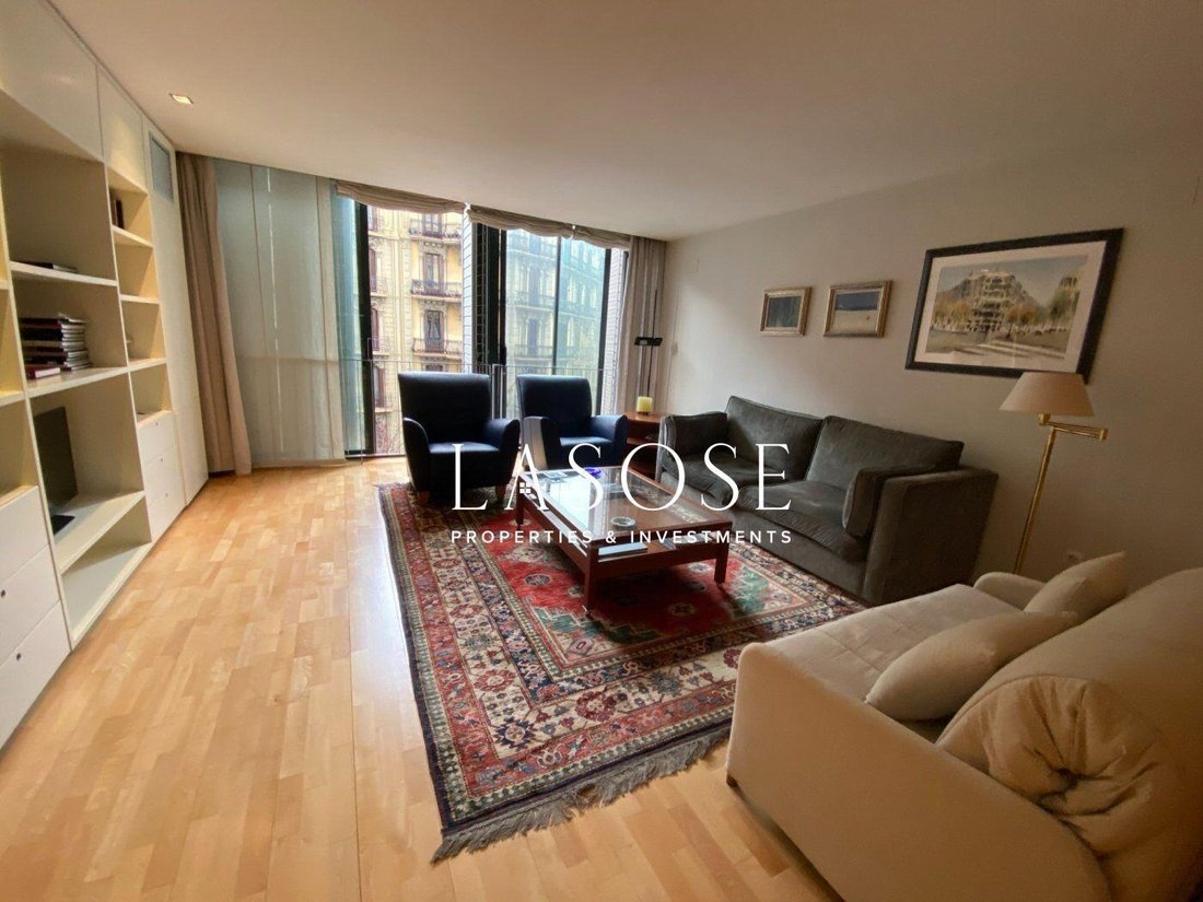 Apartment in Eixample, Barcelona, Spain 5 - 18319734