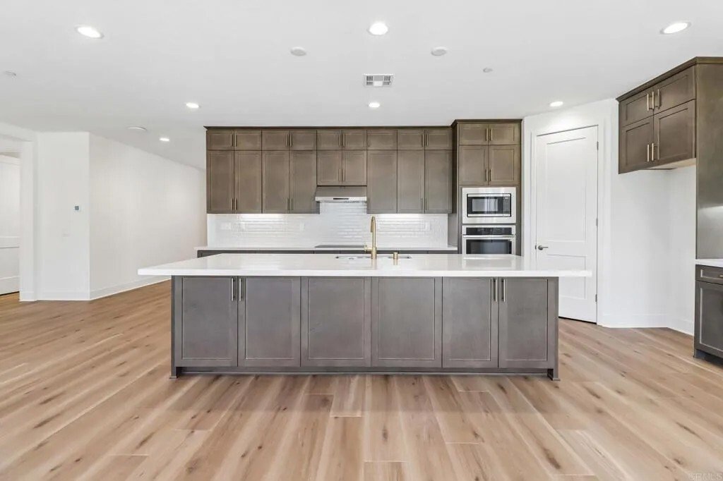 House in Escondido, California, United States 2 - 18321978