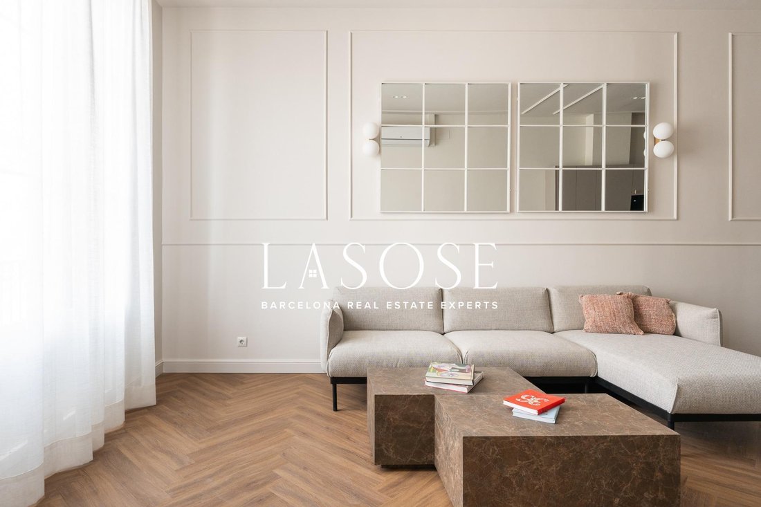 Apartment in Ciutat Vella, Barcelona, Spain 5 - 18320131