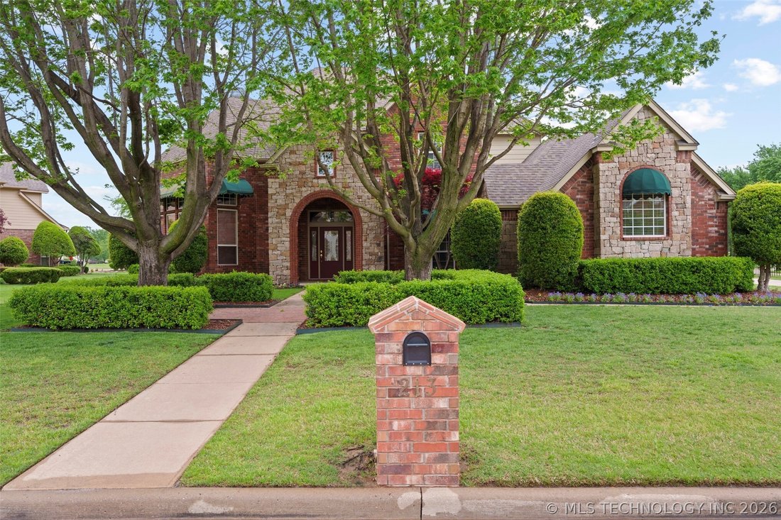 House in Broken Arrow, Oklahoma, United States 2 - 18322424
