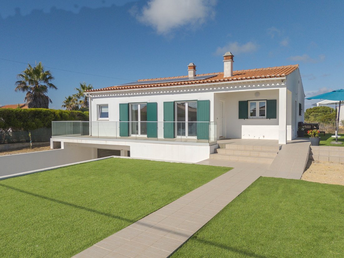 House in Aljezur, Algarve, Portugal 1 - 18323003