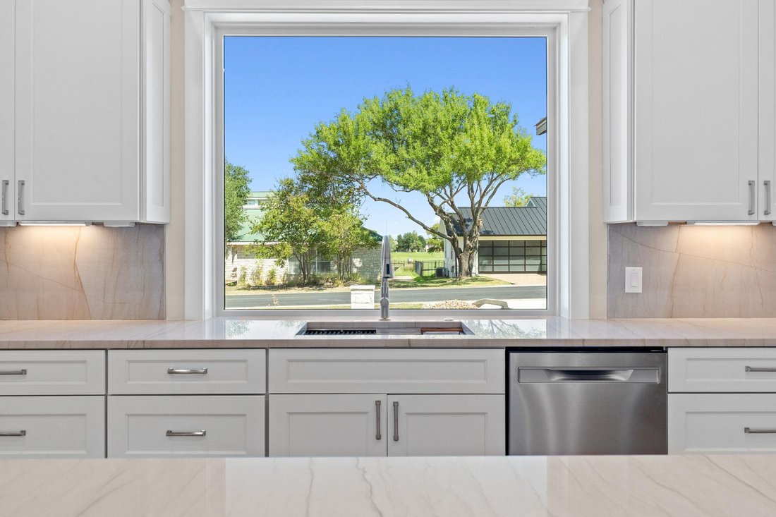 House in Horseshoe Bay, Texas, United States 3 - 18321647