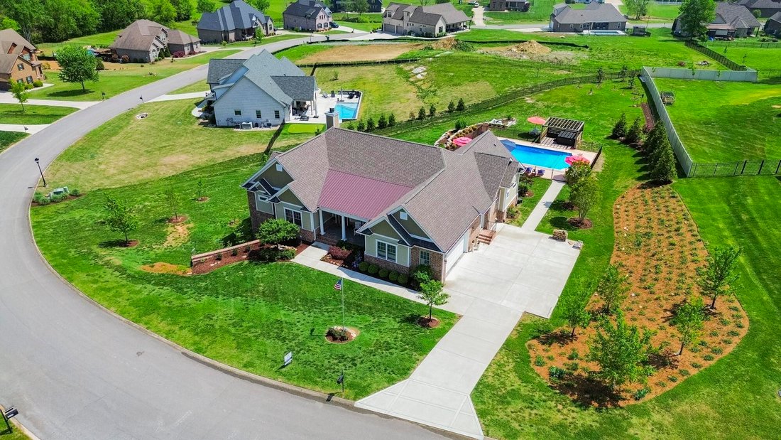 House in Lebanon, Tennessee, United States 2 - 18322142