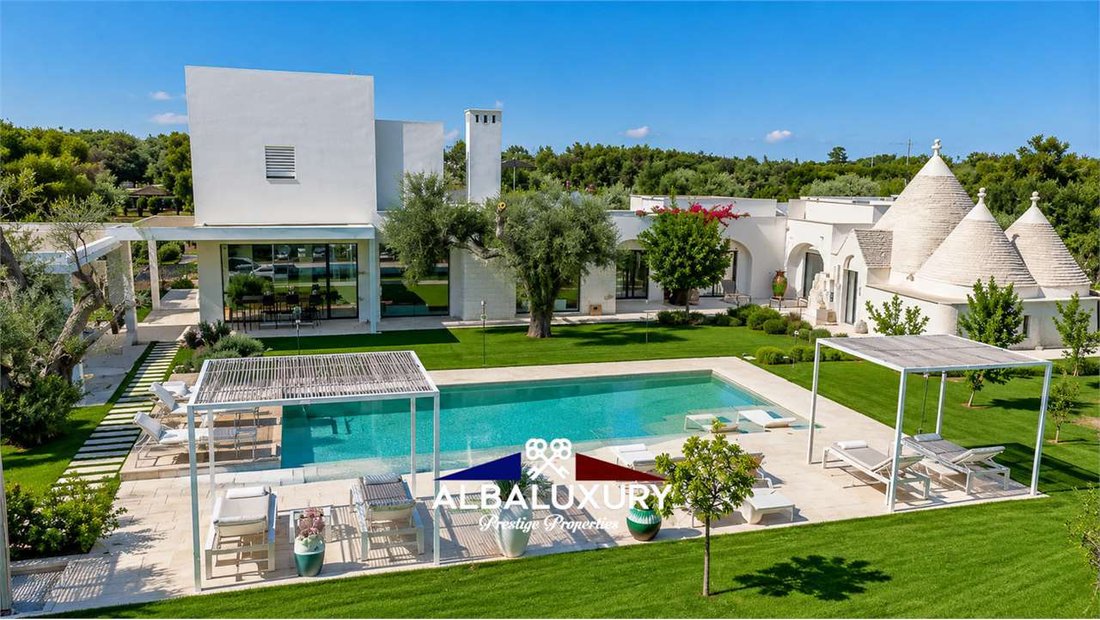 Villa in San Vito dei Normanni, Apulia, Italy 2 - 15347168