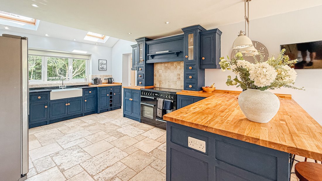 House in Collingham, England 4 - 18323156