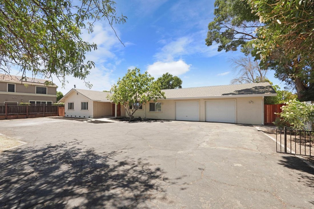 House in Tracy, California, United States 3 - 18322369
