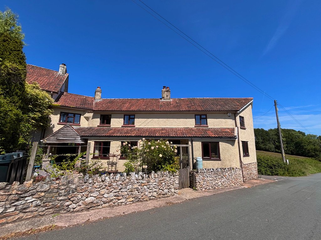 House in Luppitt, England 1 - 18323227