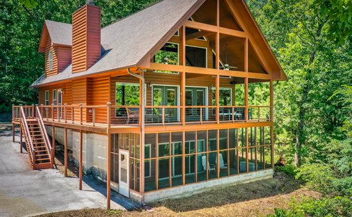 House in Greers Ferry, Arkansas, United States 1