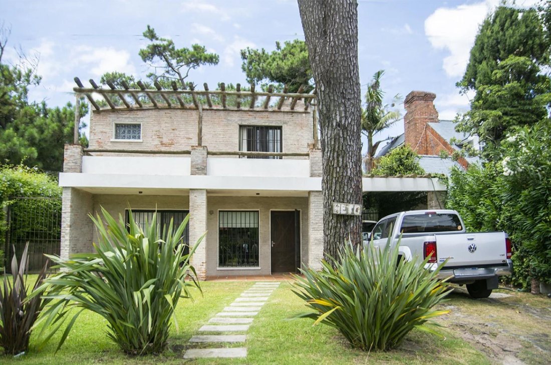 House in Punta del Este, Maldonado Department, Uruguay 1 - 18320566