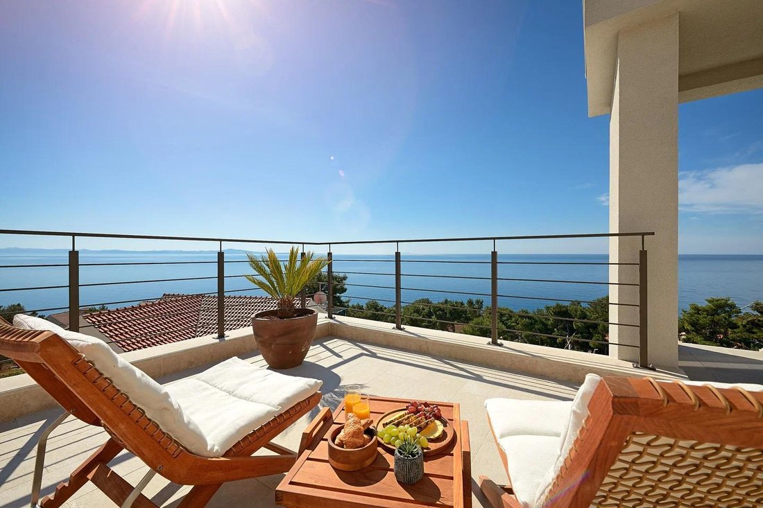 Villa in Velo Grablje, Split-Dalmatia County, Croatia 4 - 15914690