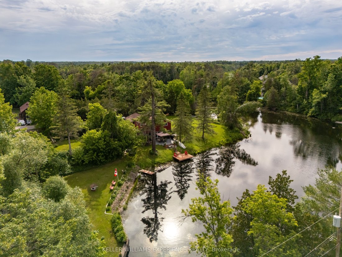 Casa a Severn, Ontario, Canada 2 - 18319098