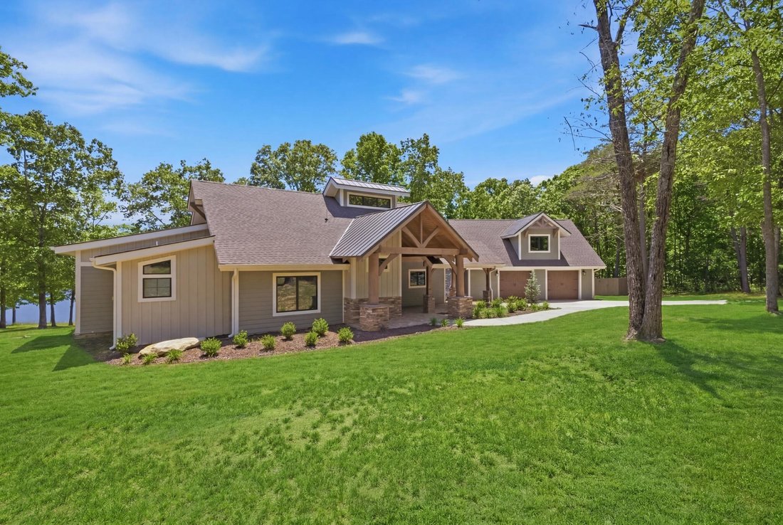 House in Spencer, Tennessee, United States 2 - 18322048