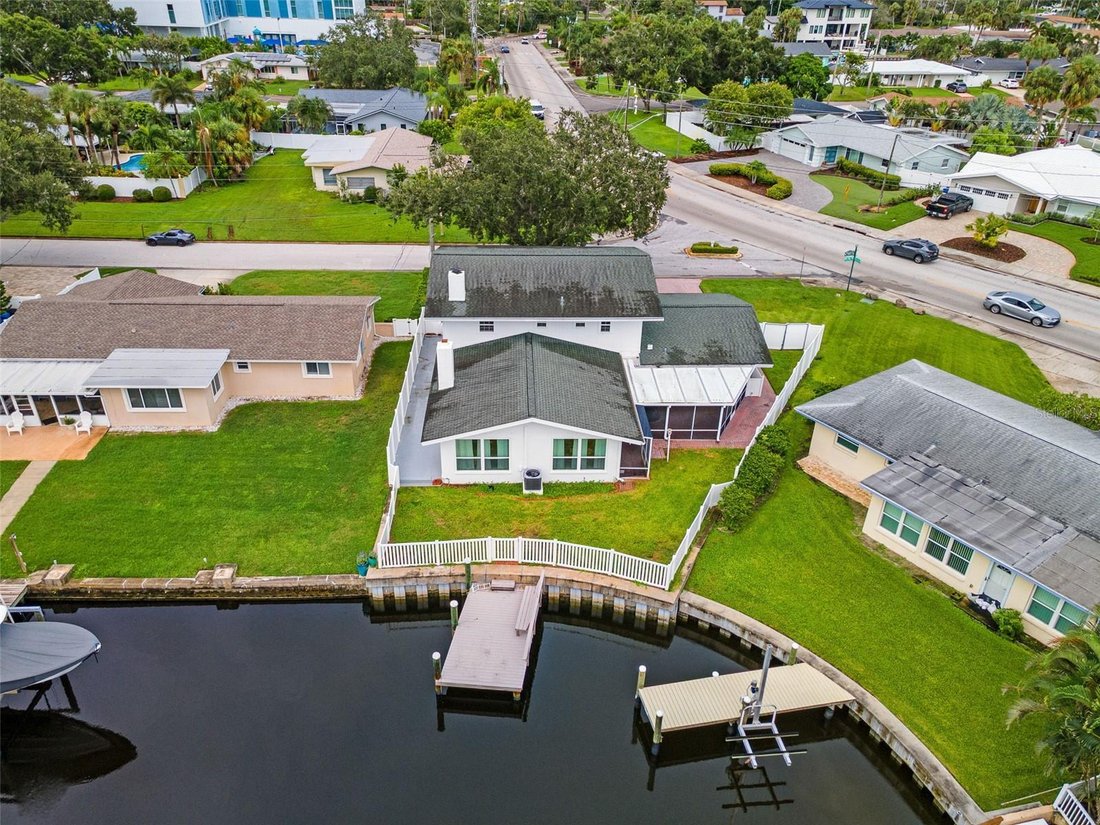House in St. Petersburg, Florida, United States 1 - 18321130