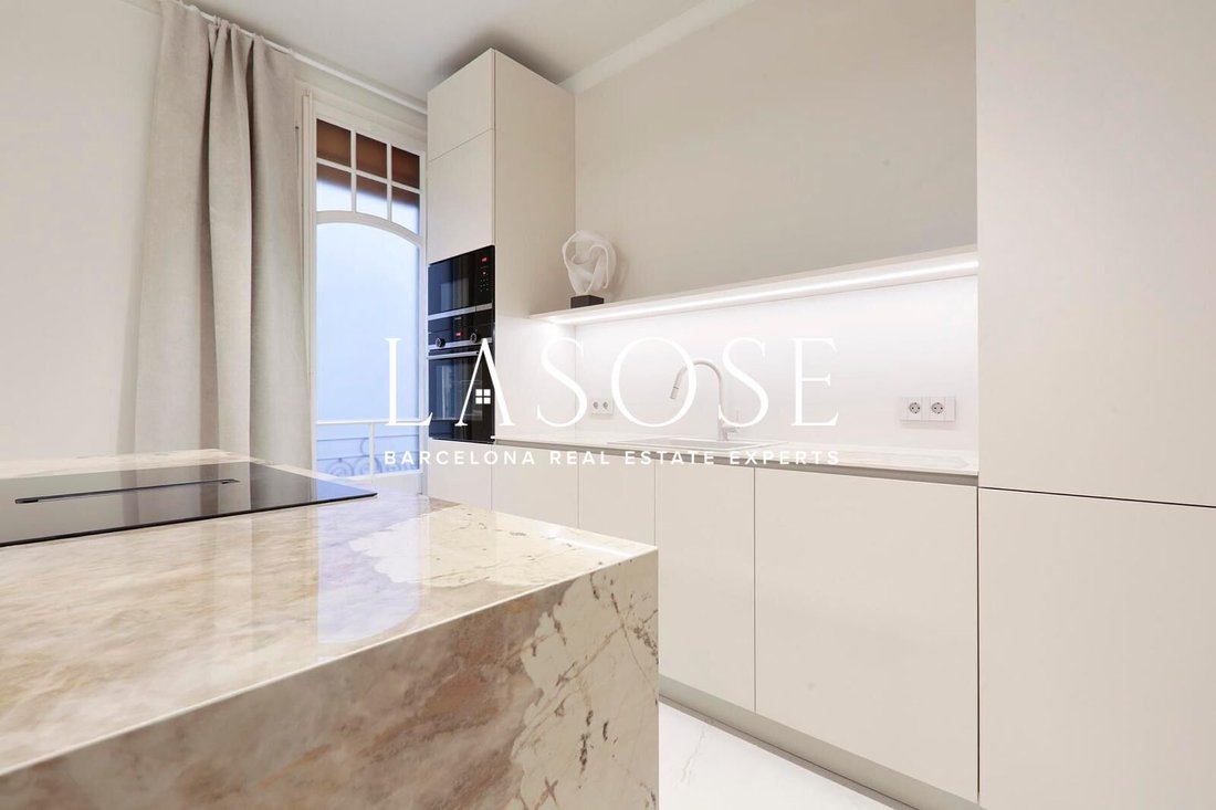 Apartment in Eixample, Barcelona, Spain 4 - 18319690