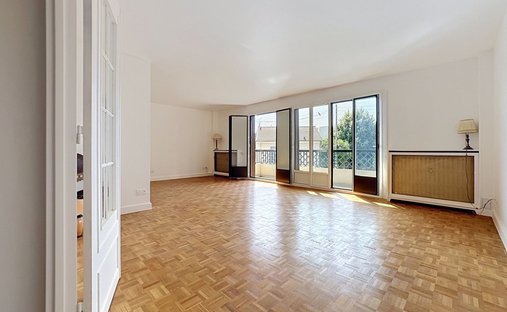 Apartment in Centre Ville, Rueil-Malmaison, France 1
