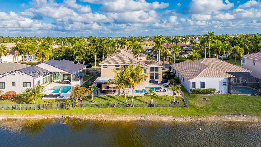House in Miramar, Florida, United States 5 - 18321782