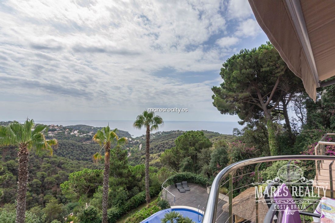 Villa in Lloret de Mar, Catalonia, Spain 5 - 18319838