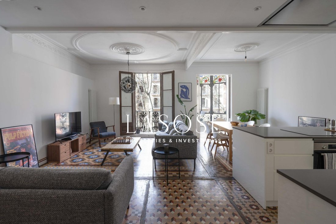 Apartment in Eixample, Barcelona, Spain 2 - 18319803