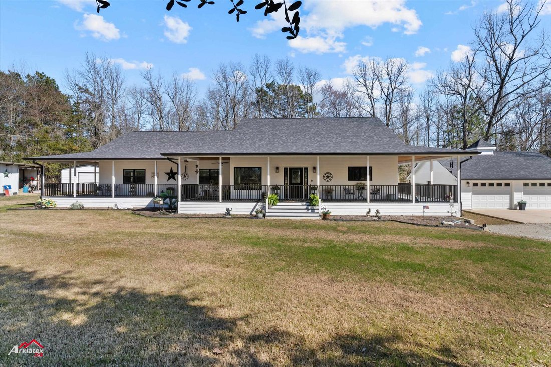 House in Naples, Texas, United States 1 - 17792085