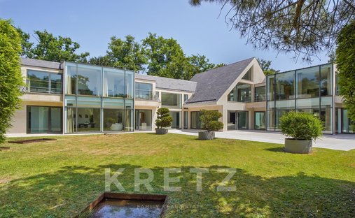 Haus in Les Bures, Garches, Frankreich 1