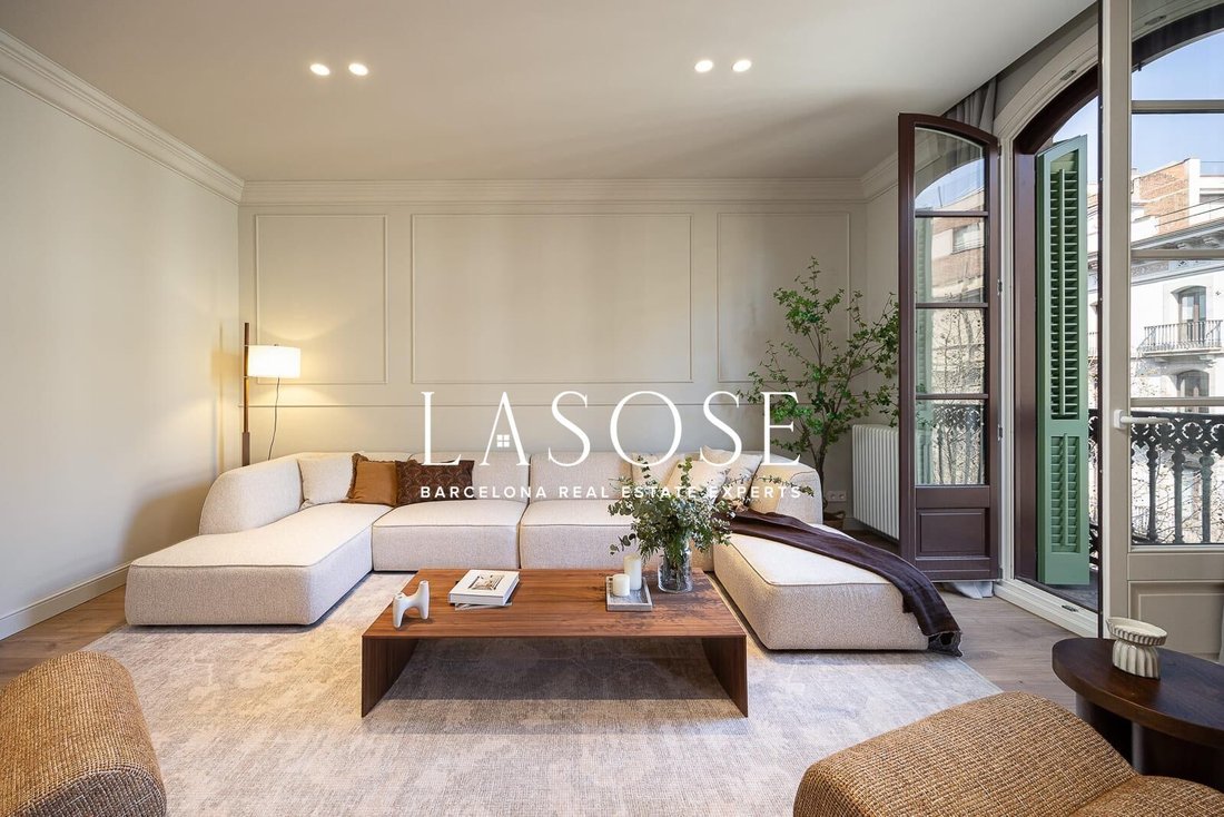 Apartment in Eixample, Barcelona, Spain 2 - 18320125