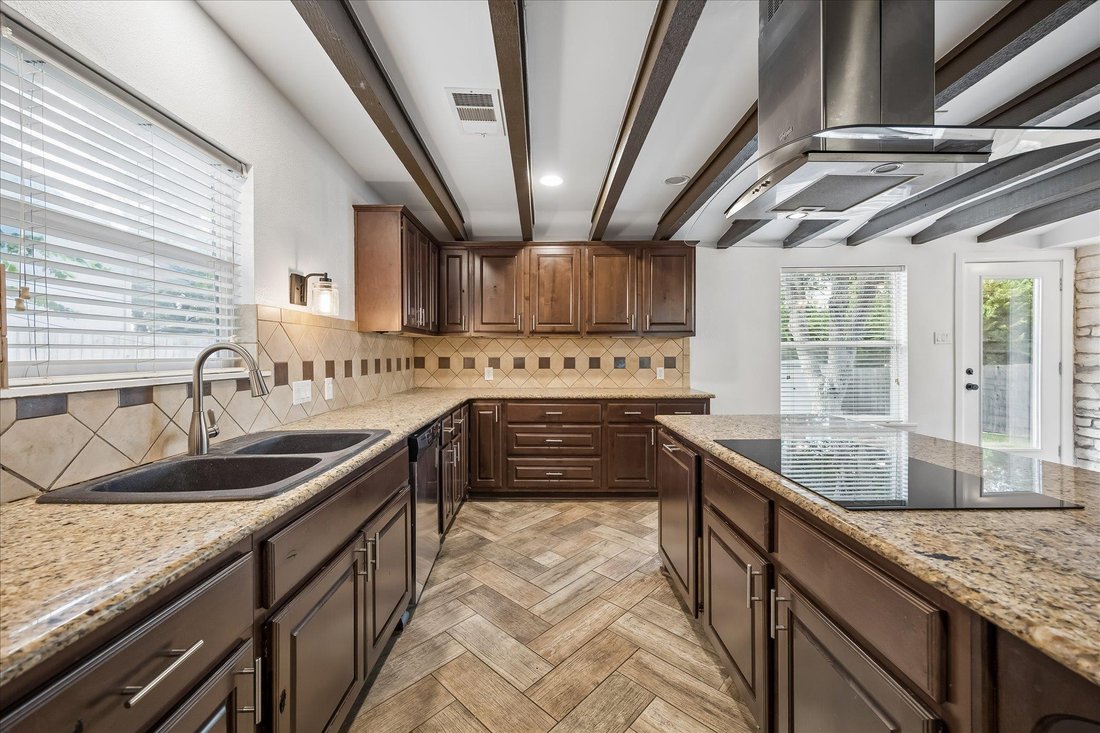 House in Austin, Texas, United States 5 - 18321592