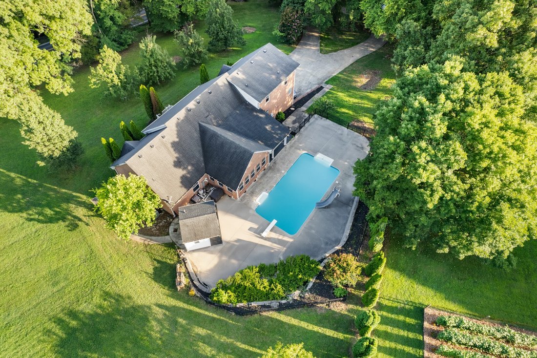 House in Adams, Tennessee, United States 2 - 18322043