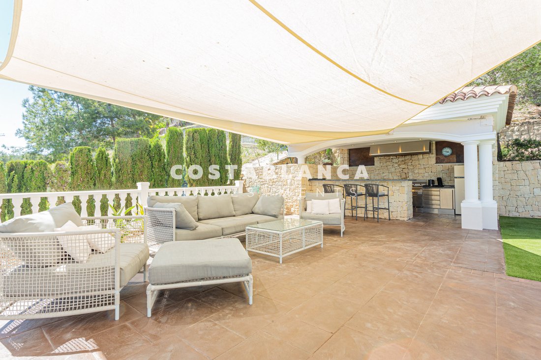 Villa in Calp / Calpe, Valencian Community, Spain 4 - 17947014
