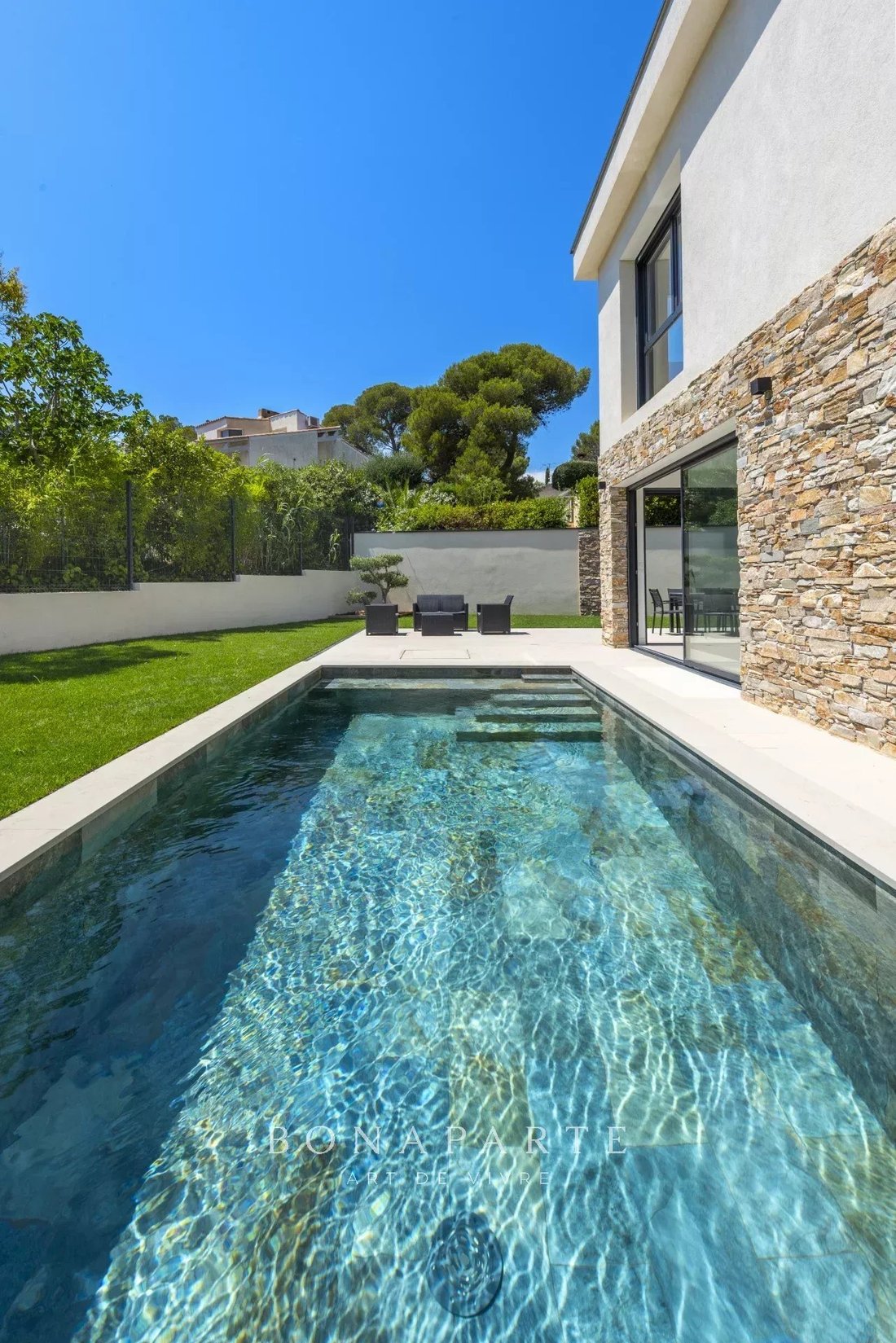 House in Les Plaines-Les Tasses, Saint-Raphaël, France 1 - 17311434