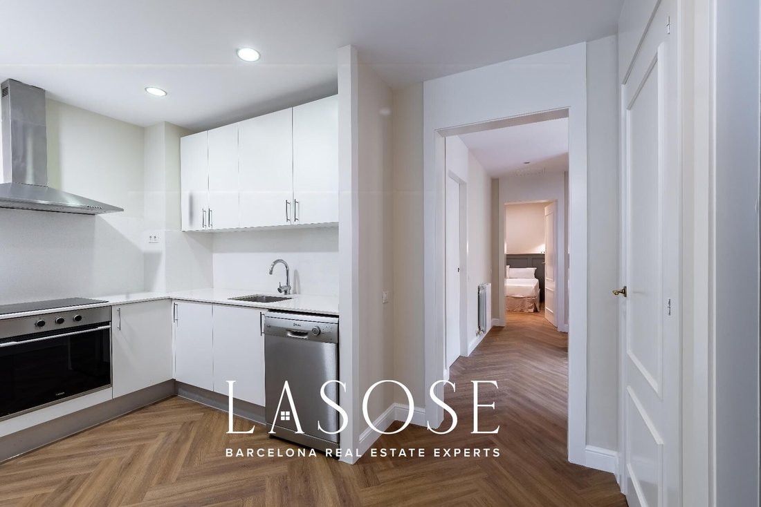 Apartment in Ciutat Vella, Barcelona, Spain 5 - 18319675