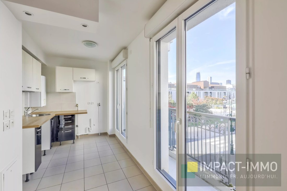 Apartment in Puteaux, Ile-de-France, France 4 - 16763487