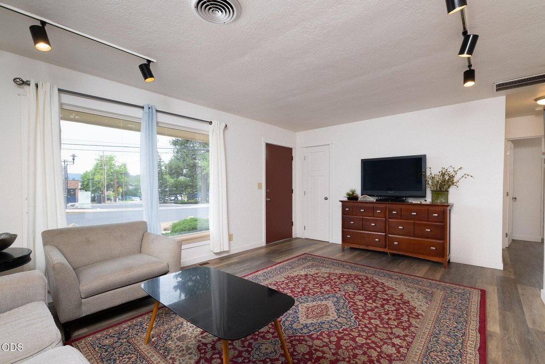 Apartment in Bend, Oregon, United States 3 - 18320728