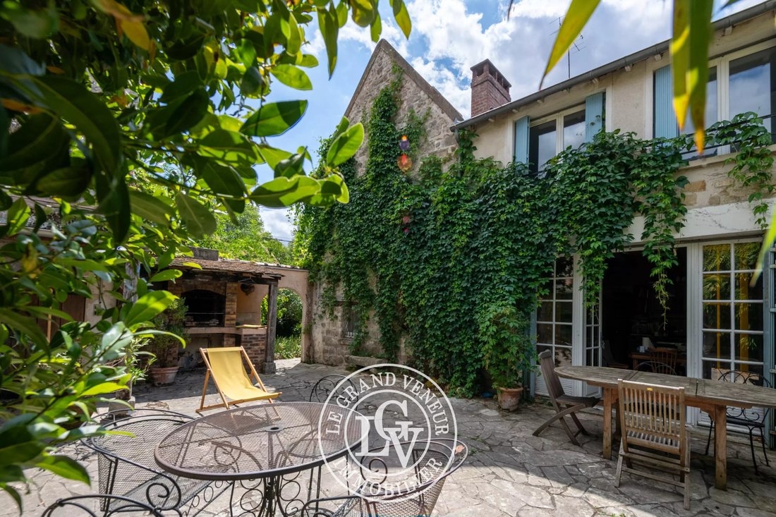 House in Samois-sur-Seine, Ile-de-France, France 1 - 18323149