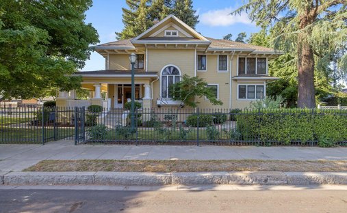 House in Visalia, California, United States 1