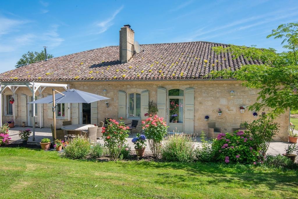 House in Miradoux, Occitania, France 1 - 18323168