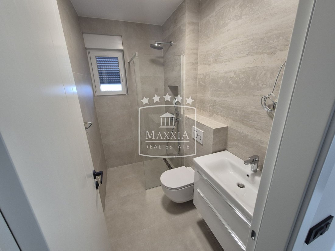 Apartment in Mjesni odbor Puntamika, Zadar, Zadar County 4 - 18319581