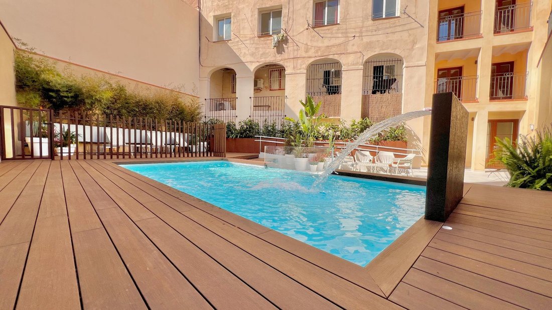 Apartment in Ciutat Vella, Barcelona, Spain 2 - 18319836