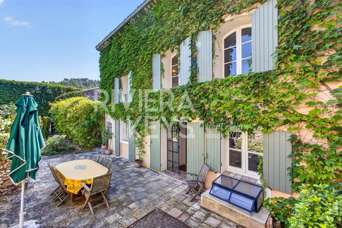 House in Varages, Provence-Alpes-Côte d'Azur, France 1 - 18319963