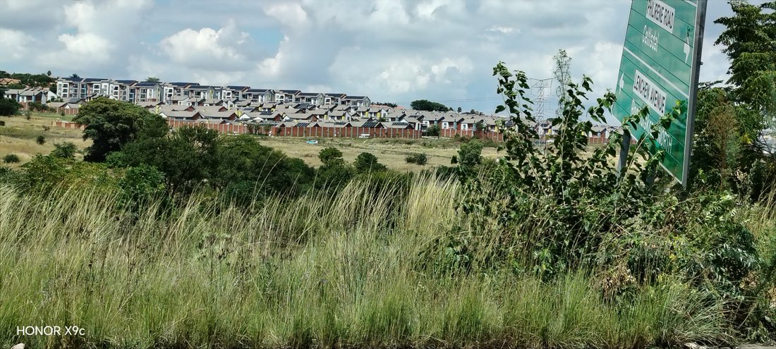 Land in Eldoraigne, Gauteng, South Africa 2 - 17544707