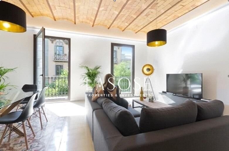 Apartment in Eixample, Barcelona, Spain 3 - 18319784