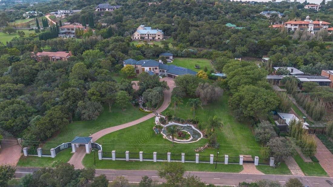 House in Mooikloof, Gauteng, South Africa 3 - 15004422